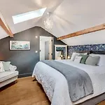 1 Bed In Oc-c33109 Feriehus