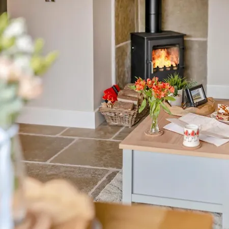 1 Bed In Oc-c33109 *